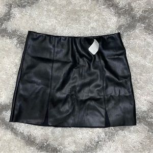 urban outfitters faux leather mini skirt